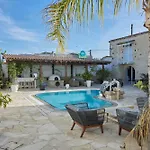 Apartment Little Stone House Lympia