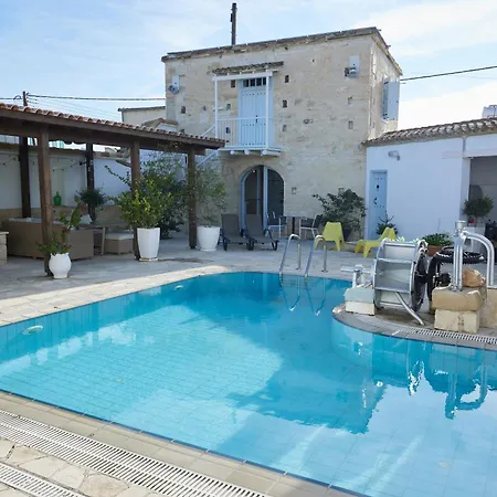 Little Stone House * Lympia