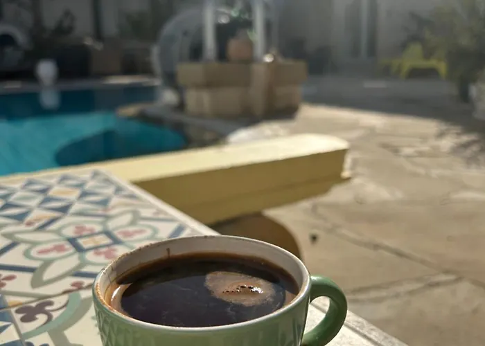 Little Stone House アパート *