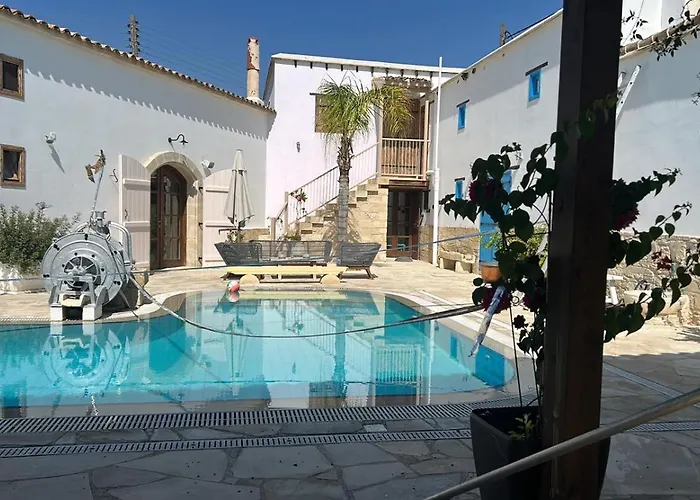 アパート Little Stone House