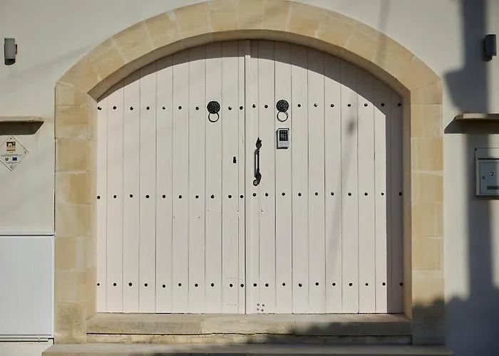 Little Stone House *