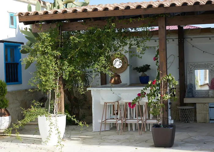 Little Stone House アパート Lymbia