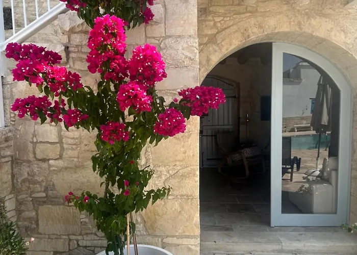 アパート Little Stone House *